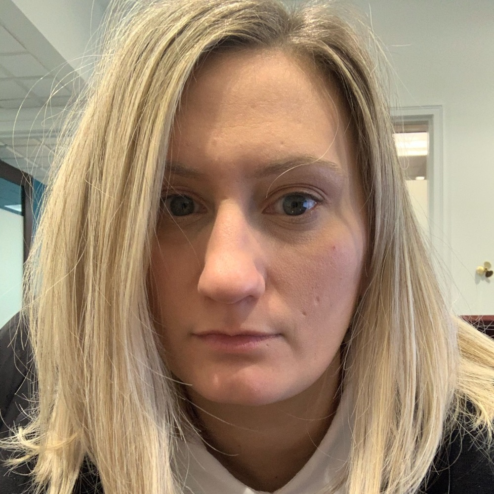Meet your Posher, Tina